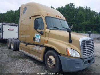  Salvage Freightliner Cascadia 125