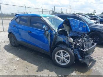  Salvage Nissan Kicks