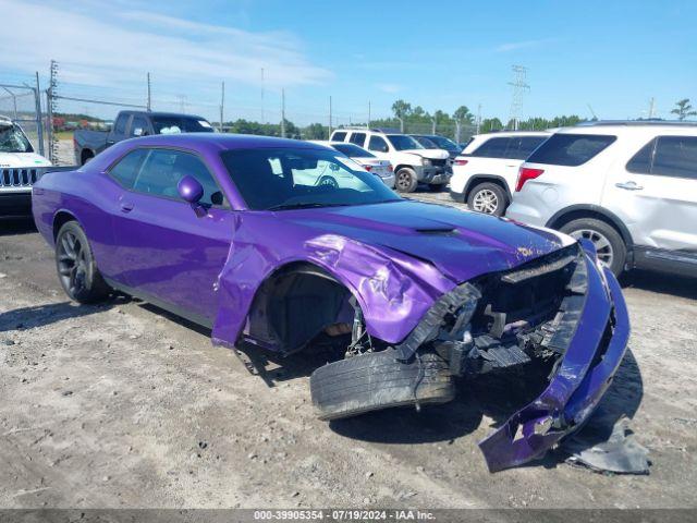  Salvage Dodge Challenger