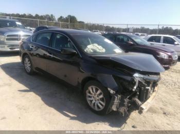  Salvage Nissan Altima