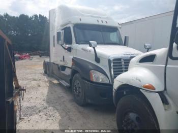  Salvage Freightliner Cascadia 125