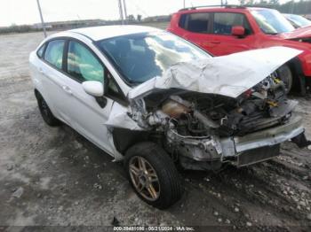  Salvage Ford Fiesta