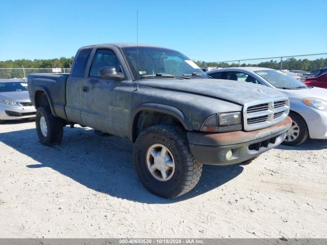  Salvage Dodge Dakota