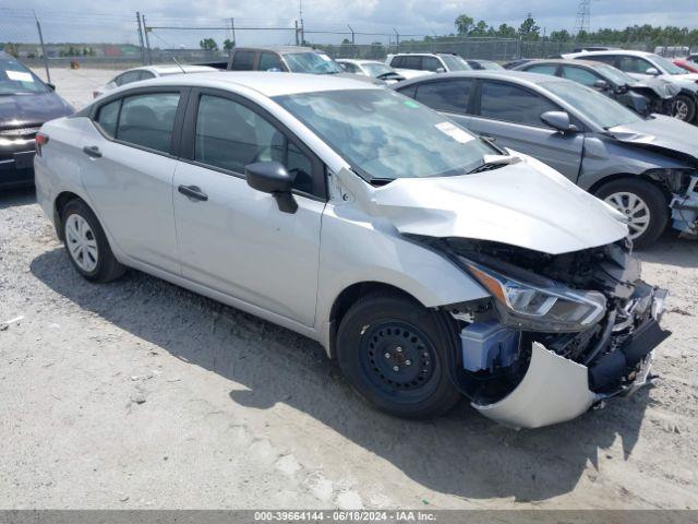  Salvage Nissan Versa