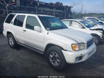  Salvage Nissan Pathfinder