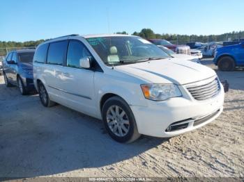  Salvage Chrysler Town & Country