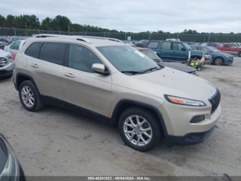  Salvage Jeep Cherokee