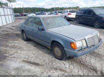  Salvage Mercedes-Benz 300