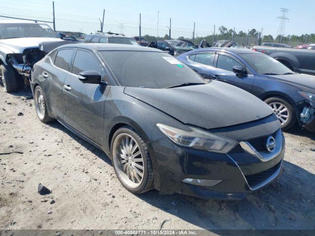  Salvage Nissan Maxima