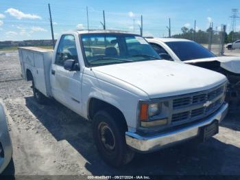  Salvage Chevrolet C2500 Chassis