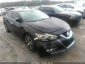  Salvage Nissan Maxima