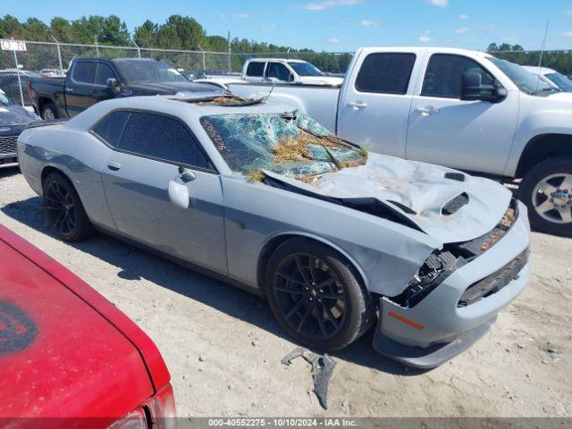  Salvage Dodge Challenger