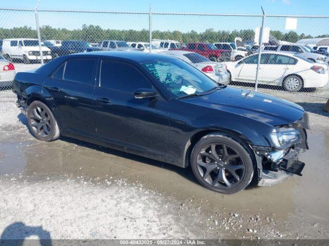  Salvage Chrysler 300