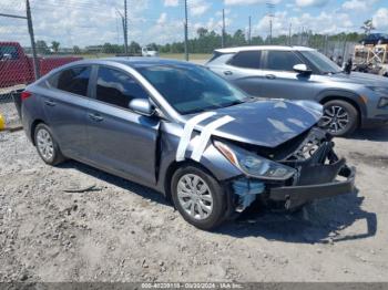  Salvage Hyundai ACCENT