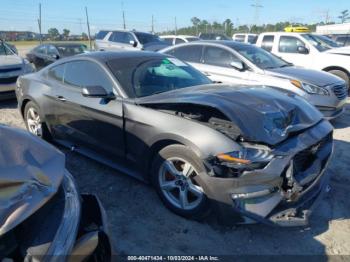  Salvage Ford Mustang