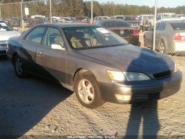  Salvage Lexus Es