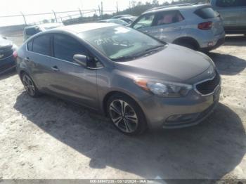  Salvage Kia Forte