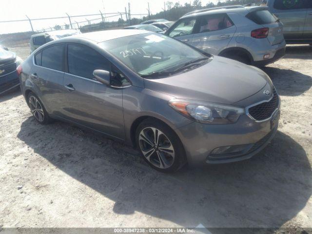  Salvage Kia Forte