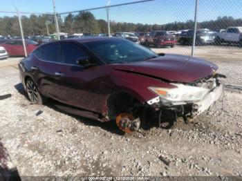  Salvage Nissan Maxima