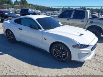  Salvage Ford Mustang