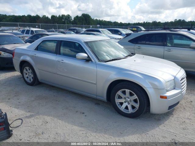  Salvage Chrysler 300