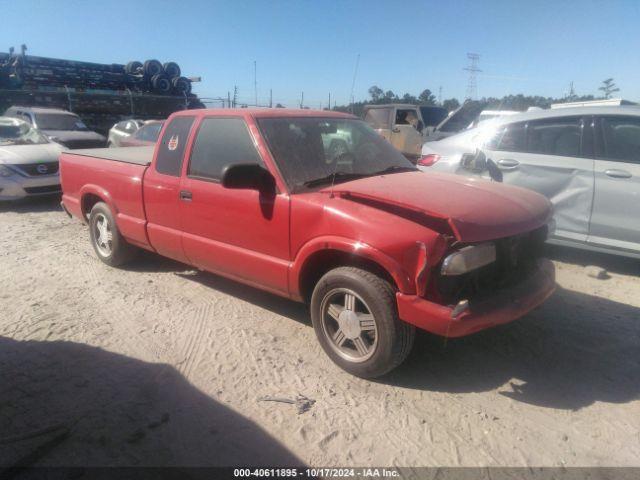  Salvage Chevrolet S-10