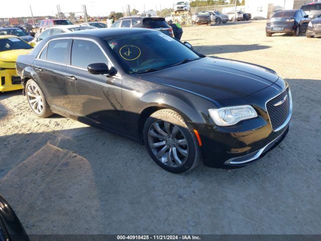  Salvage Chrysler 300