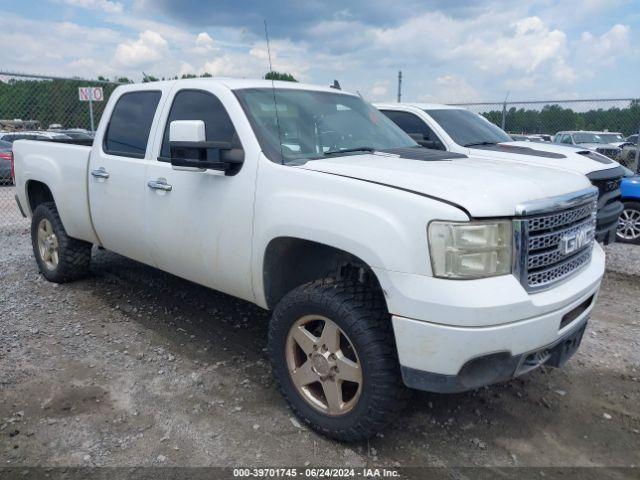  Salvage GMC Sierra 2500