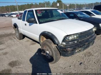  Salvage Chevrolet S-10