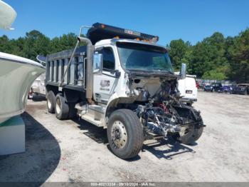  Salvage Peterbilt 548