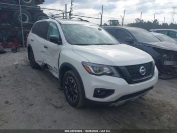  Salvage Nissan Pathfinder