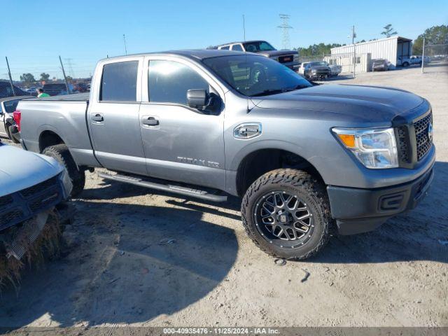  Salvage Nissan Titan