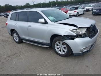  Salvage Toyota Highlander