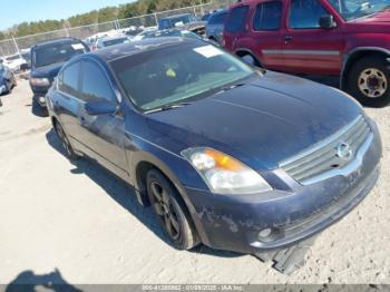  Salvage Nissan Altima