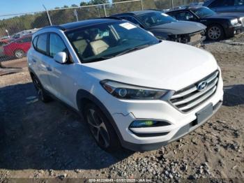  Salvage Hyundai TUCSON