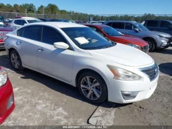  Salvage Nissan Altima