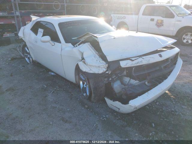  Salvage Dodge Challenger