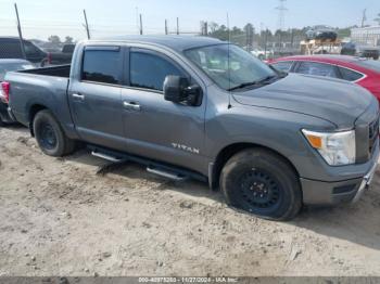  Salvage Nissan Titan