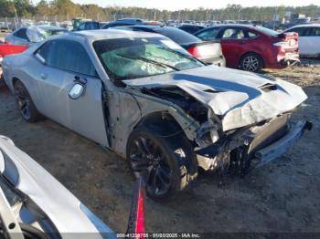  Salvage Dodge Challenger