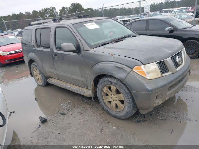  Salvage Nissan Pathfinder