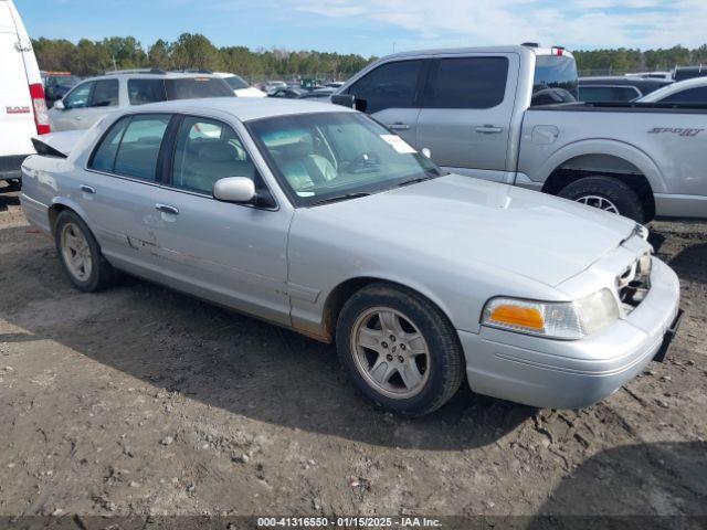  Salvage Ford Crown Victoria