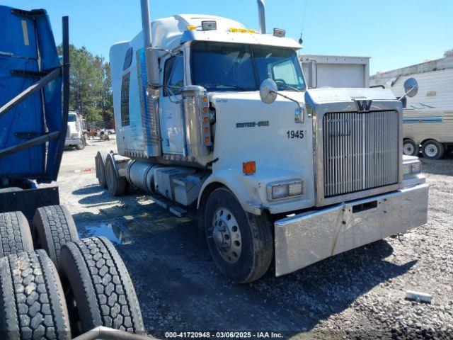  Salvage Western Star Auto Ca 4900