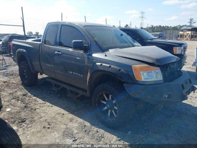  Salvage Nissan Titan