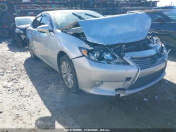  Salvage Lexus Es