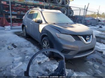  Salvage Nissan Rogue