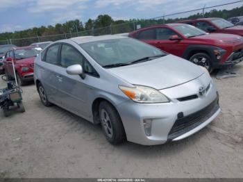  Salvage Toyota Prius