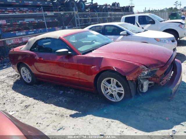  Salvage Ford Mustang