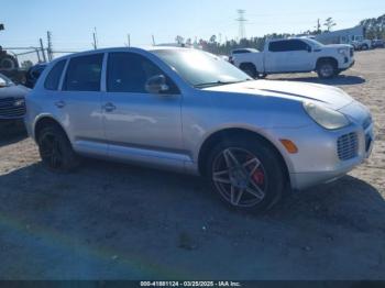  Salvage Porsche Cayenne