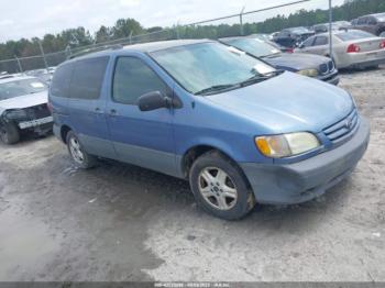  Salvage Toyota Sienna