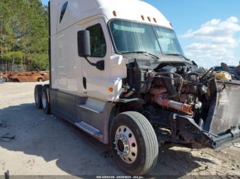  Salvage Freightliner Cascadia 125